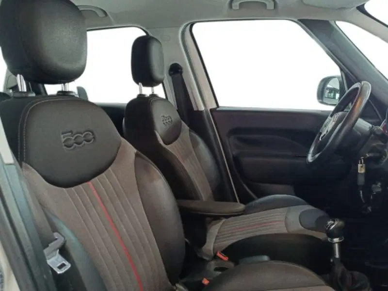 Fiat 500L usata a Catania (10)