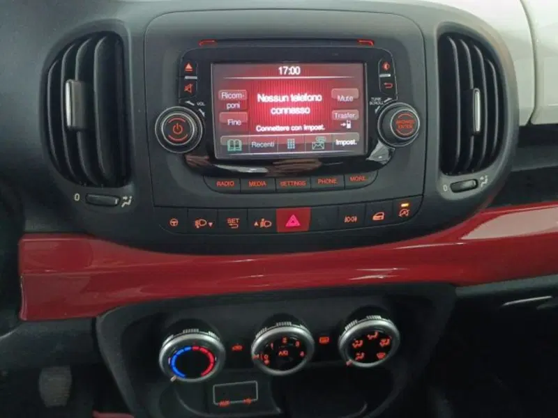 Fiat 500L usata a Catania (16)