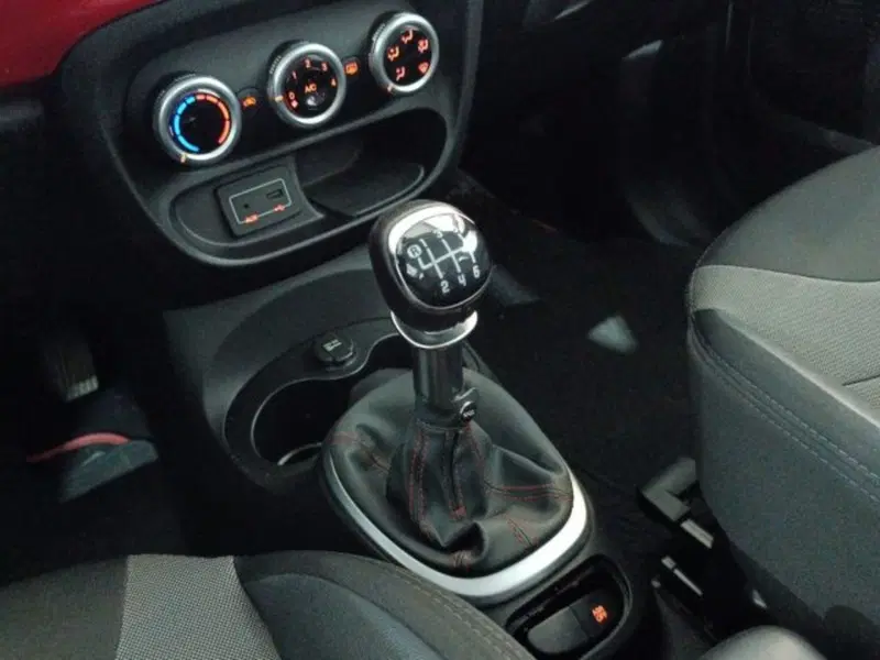 Fiat 500L usata a Catania (8)