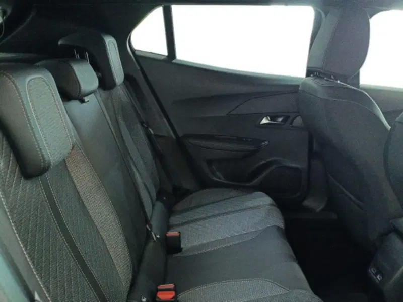 Peugeot 2008 nuova a Catania (11)