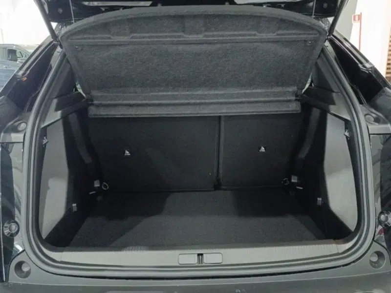 Peugeot 2008 nuova a Catania (12)