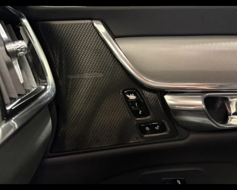 Volvo S90 usata a Treviso (10)