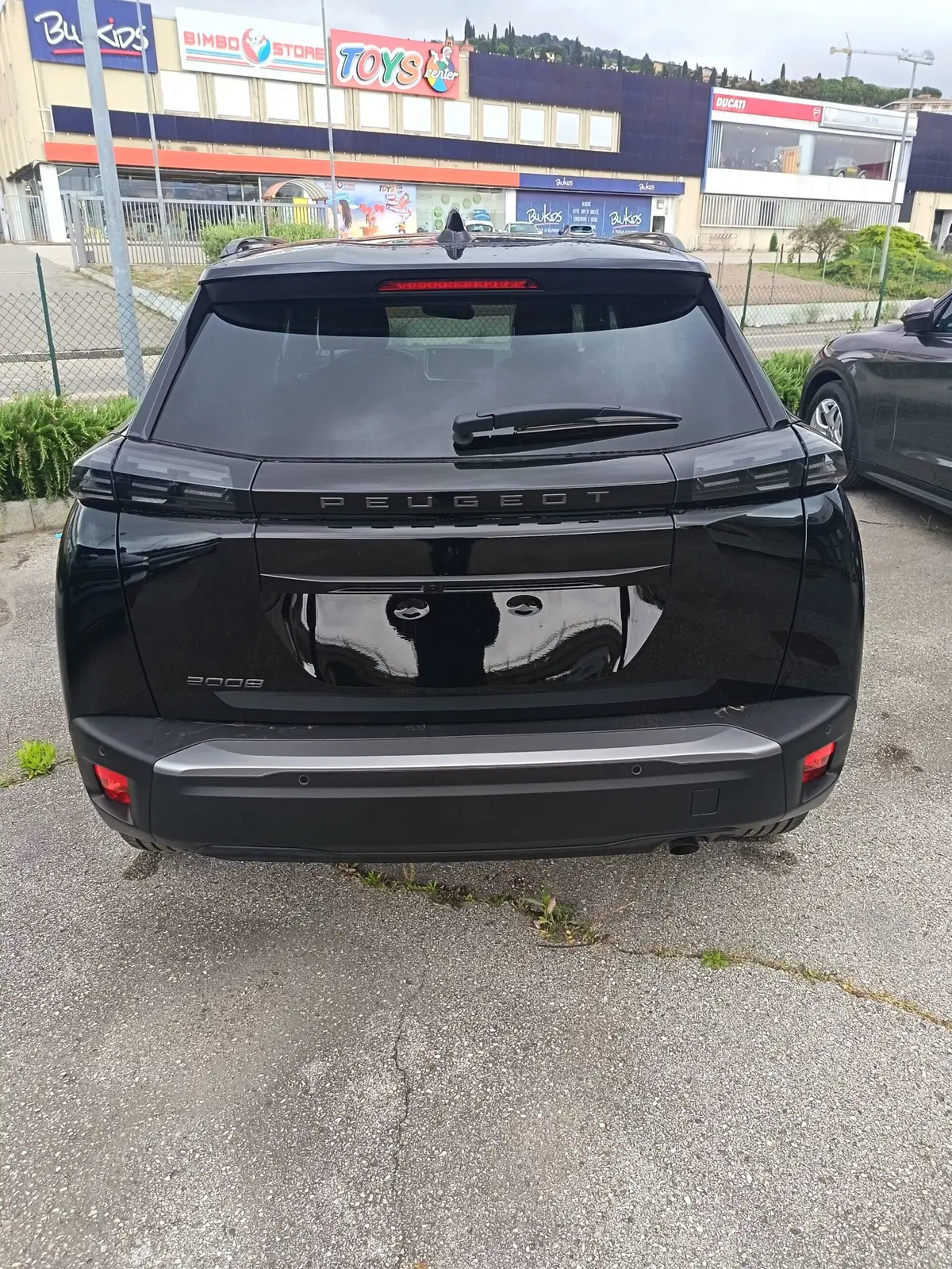 Peugeot 2008 nuova a Perugia (5)