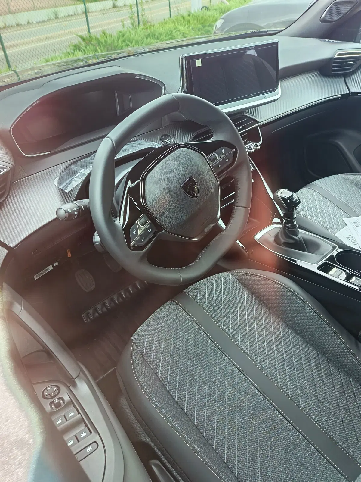 Peugeot 2008 nuova a Perugia (6)