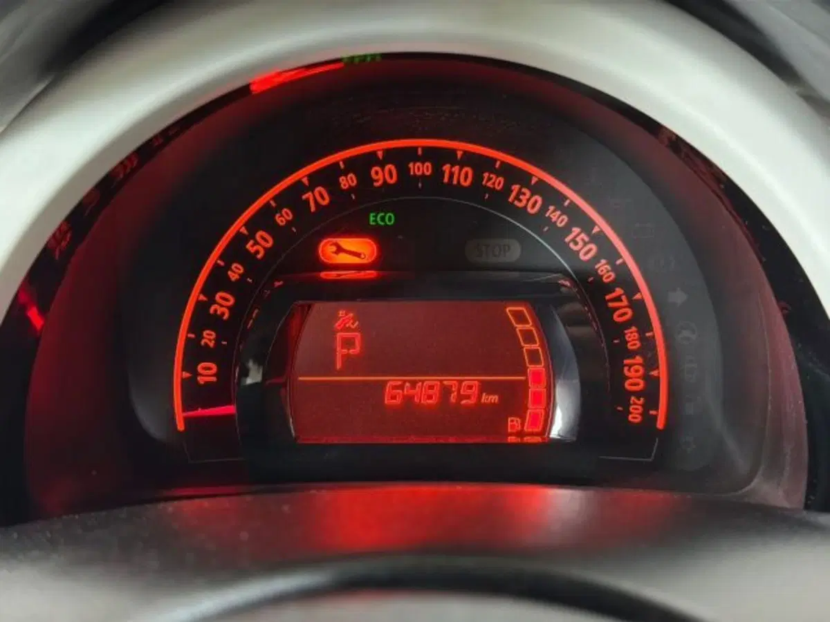 Renault Twingo usata a Bologna (11)