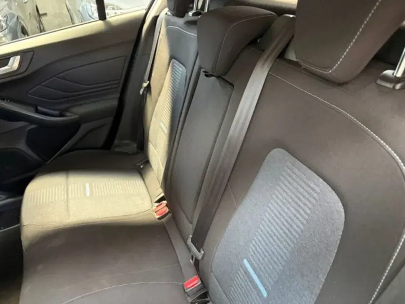 Ford Focus usata a Lodi (12)