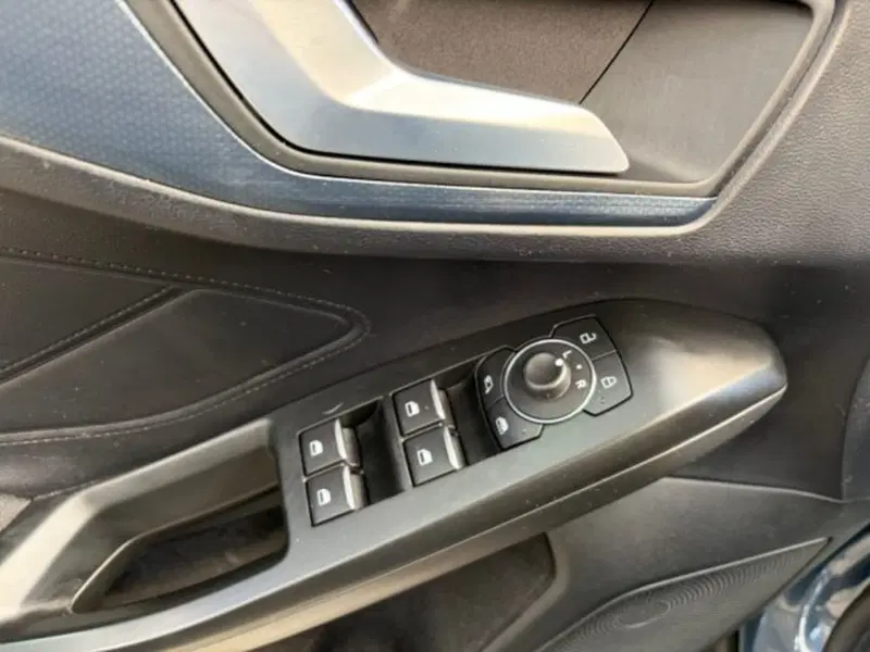 Ford Focus usata a Lodi (13)