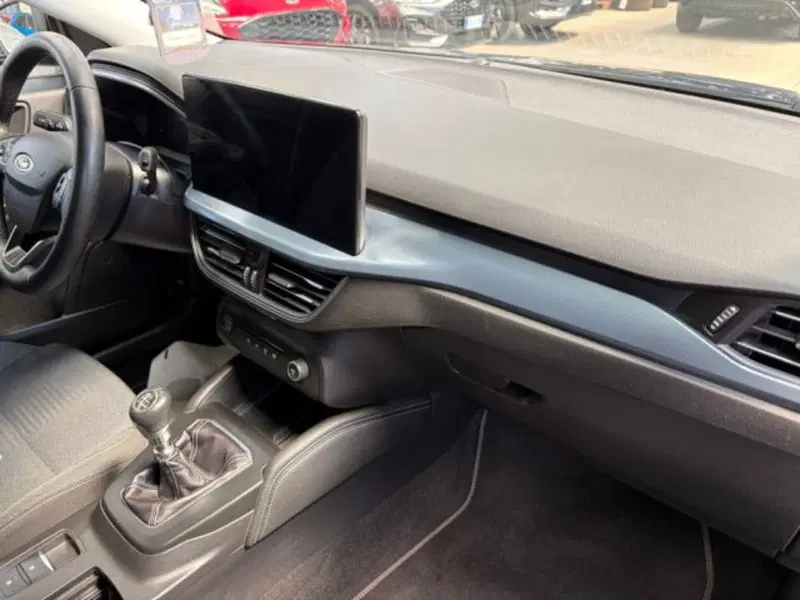 Ford Focus usata a Lodi (8)