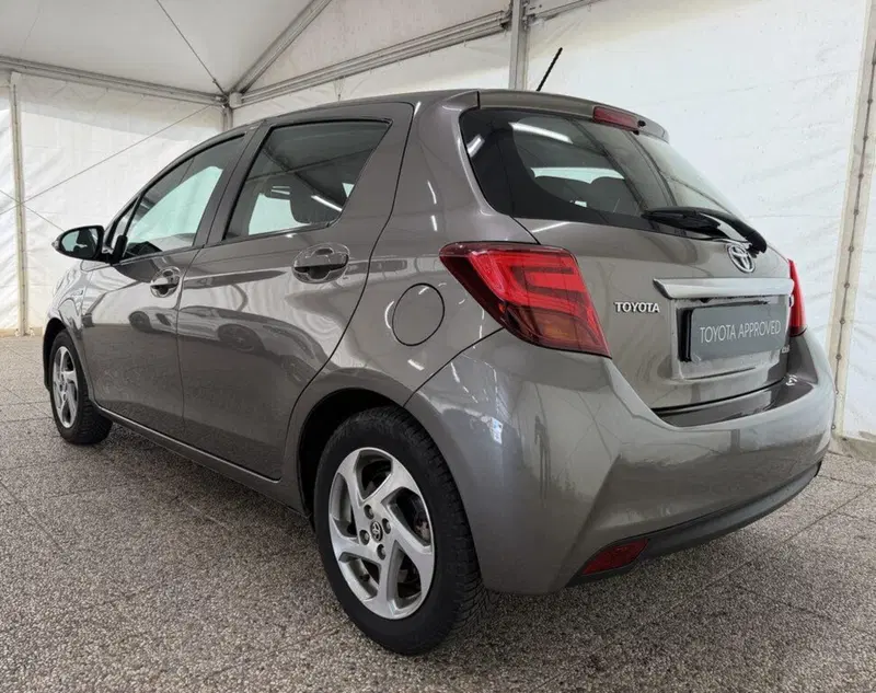 Toyota Yaris usata a Monza e Brianza (4)