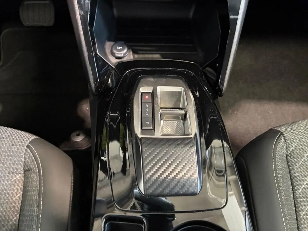 Peugeot 208 usata a Torino (12)