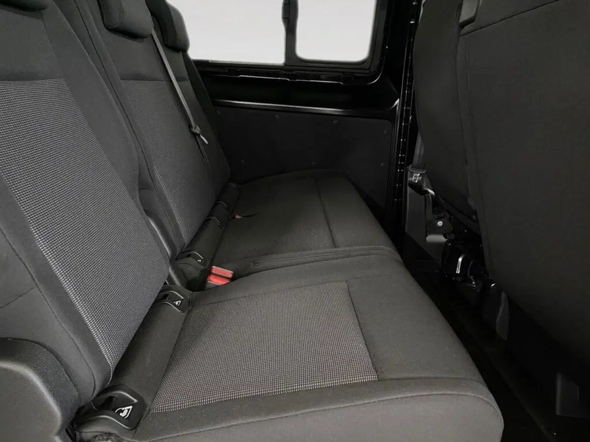 Opel Vivaro nuova a Torino (8)