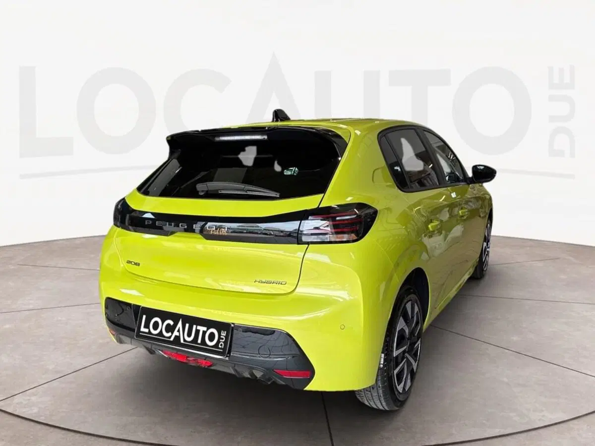Peugeot 208 nuova a Torino (4)