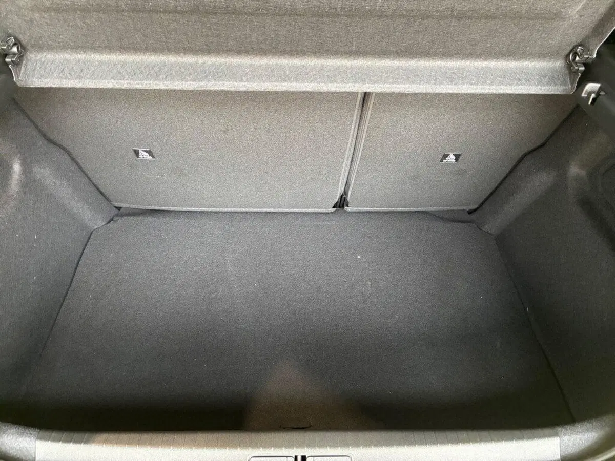 Peugeot 208 nuova a Torino (9)