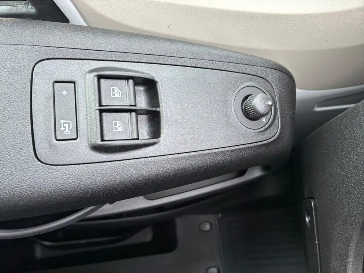 Peugeot Boxer Furgone nuova a Torino (14)