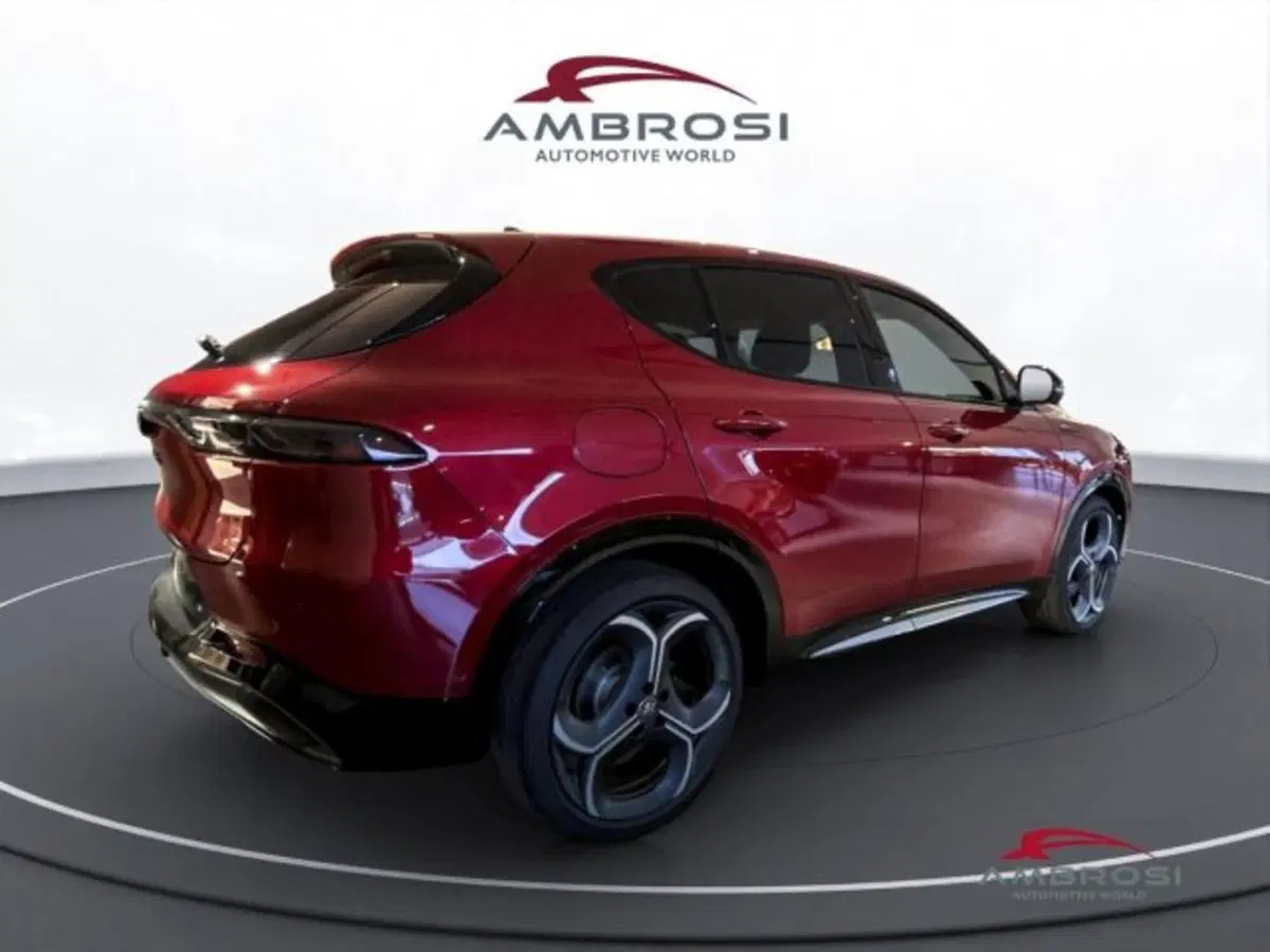 Alfa Romeo Tonale nuova a Perugia (3)