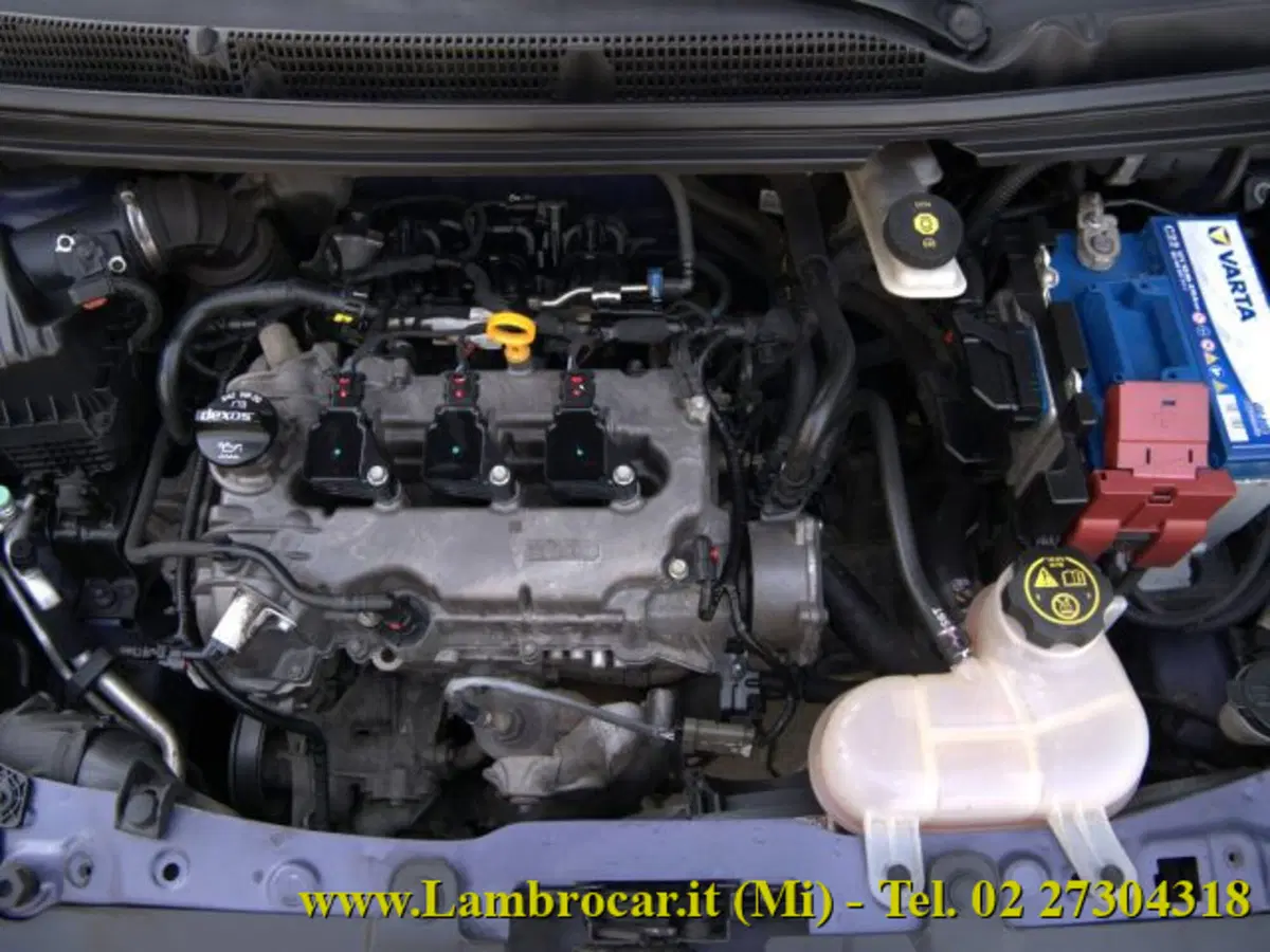 Opel Karl usata a Milano (12)