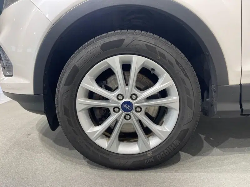 Ford Kuga usata a Sondrio (9)