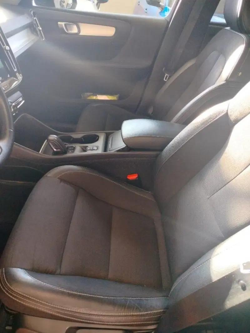 Volvo XC40 usata a Forlì-Cesena (11)