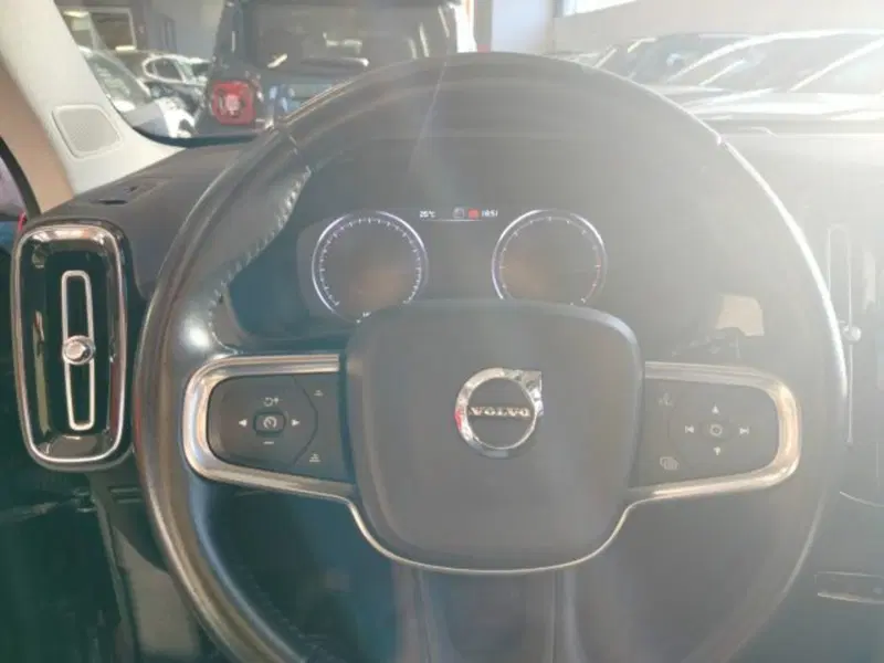 Volvo XC40 usata a Forlì-Cesena (13)
