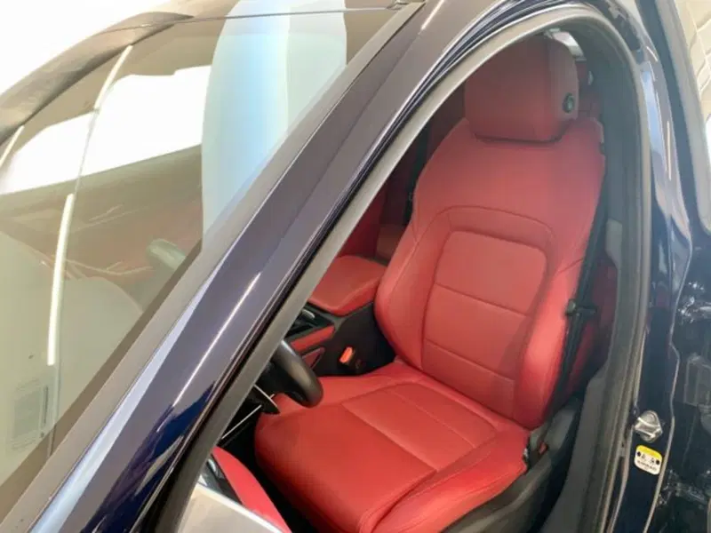 Jaguar F-Pace usata a Modena (10)