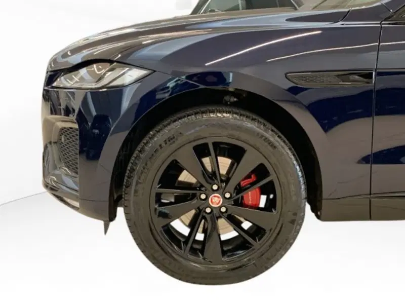 Jaguar F-Pace usata a Modena (13)