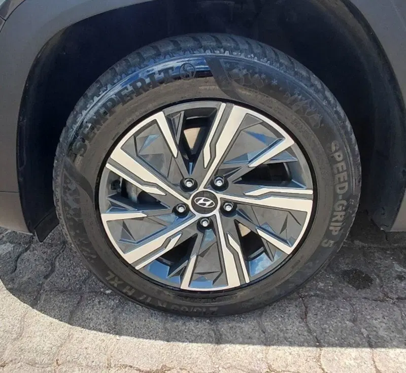 Hyundai Tucson usata a Cosenza (9)