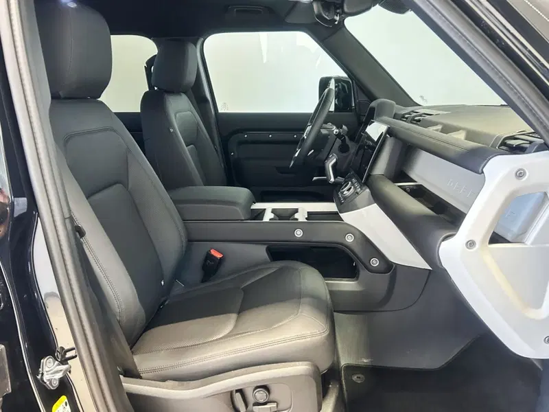 Land Rover Defender usata a Napoli (3)