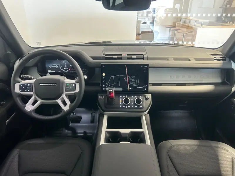 Land Rover Defender usata a Napoli (4)