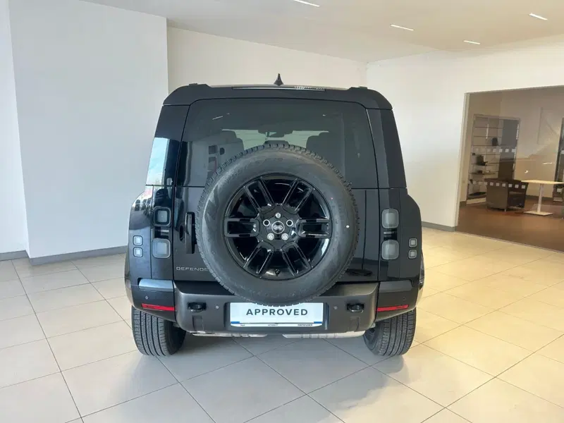 Land Rover Defender usata a Napoli (7)
