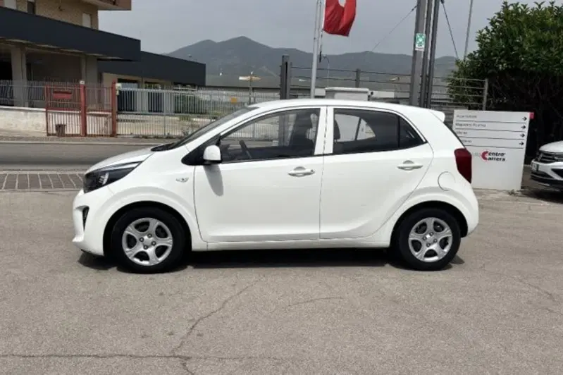 Kia Picanto usata a Latina (4)