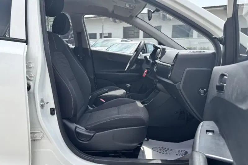Kia Picanto usata a Latina (7)