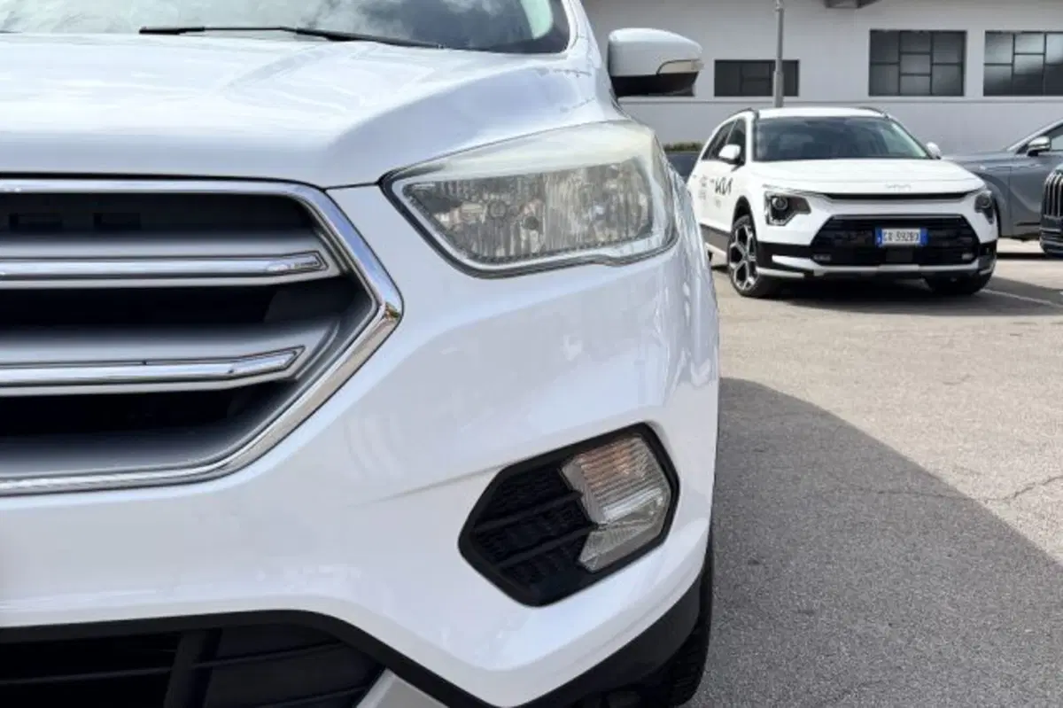 Ford Kuga usata a Latina (11)