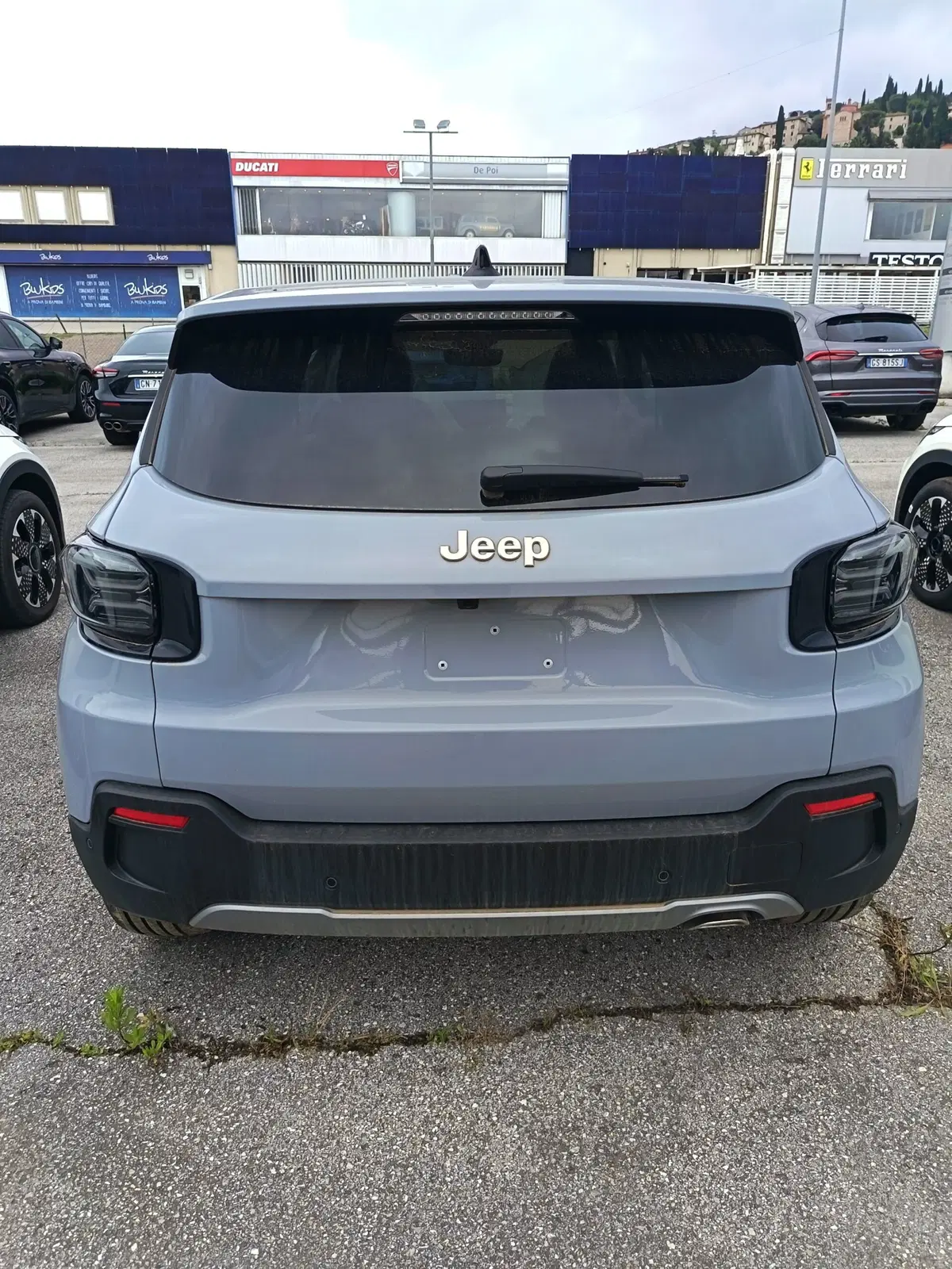Jeep Avenger nuova a Perugia (2)