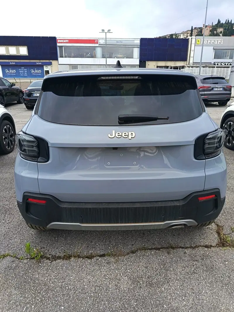 Jeep Avenger nuova a Perugia (2)