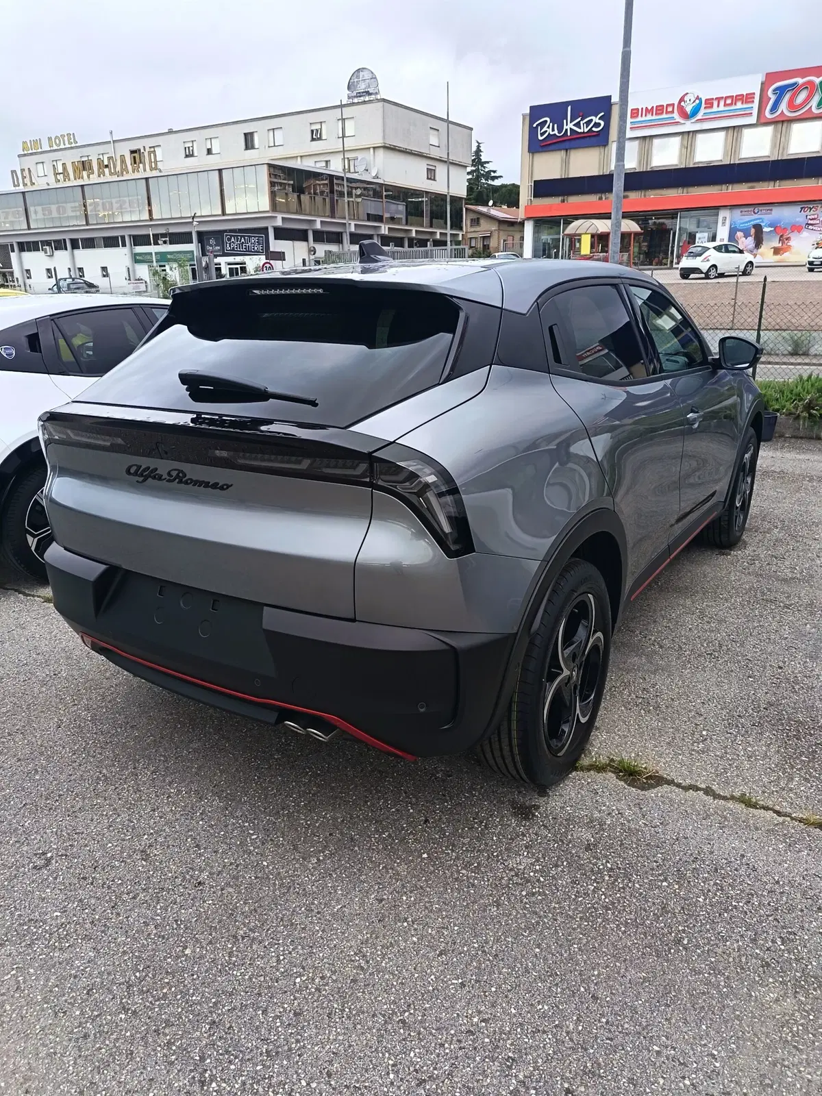 Alfa Romeo Junior nuova a Perugia (3)