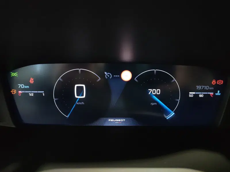 Peugeot 2008 usata a Teramo (16)