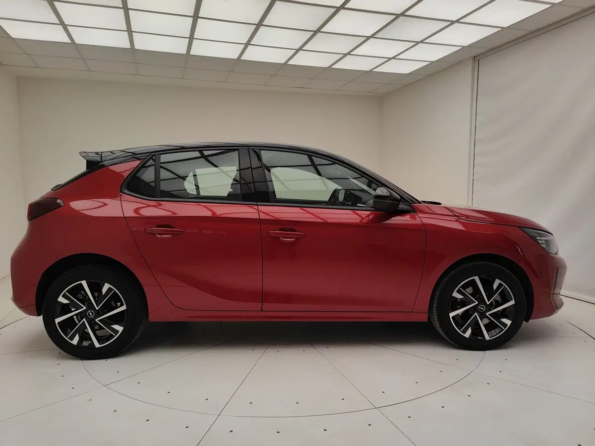 Opel Corsa usata a Como (18)