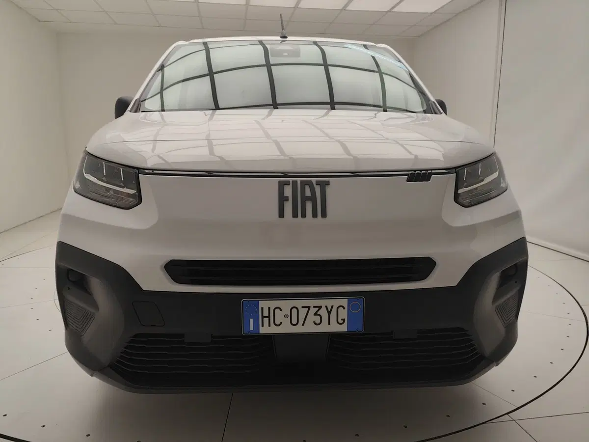 Fiat Doblò Furgone nuova a Como (2)