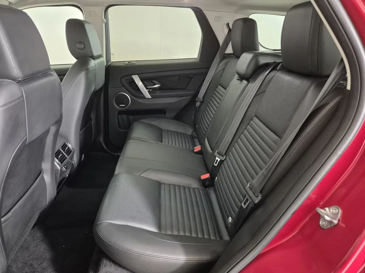 Land Rover Discovery Sport usata a Torino (5)