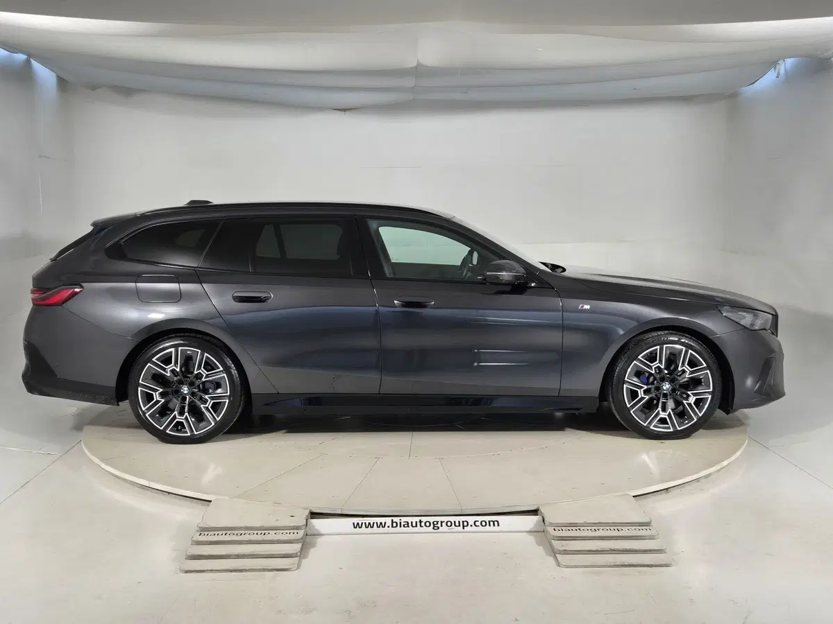 BMW Serie 5 Touring usata a Torino (6)