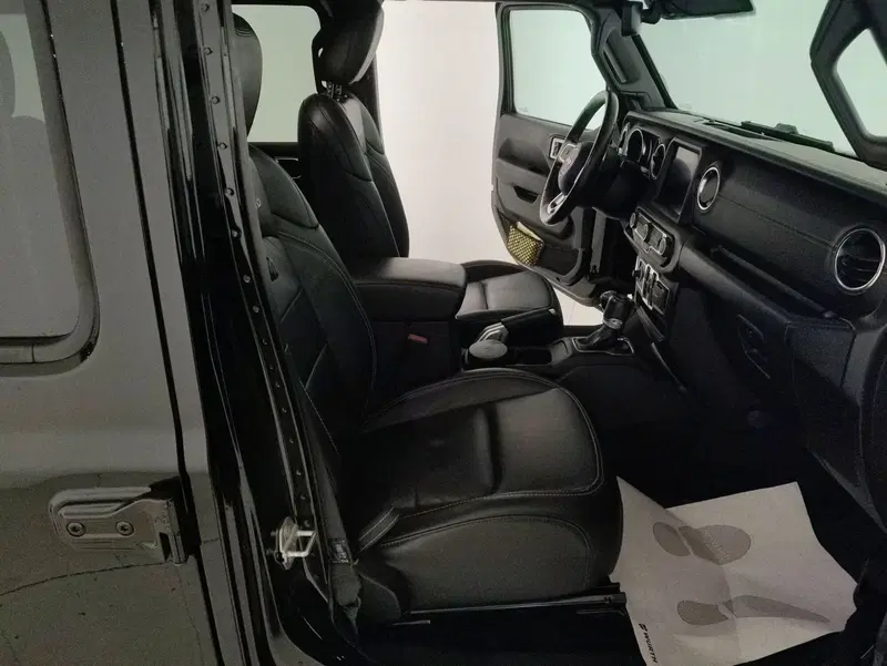 Jeep Wrangler Unlimited usata  (10)