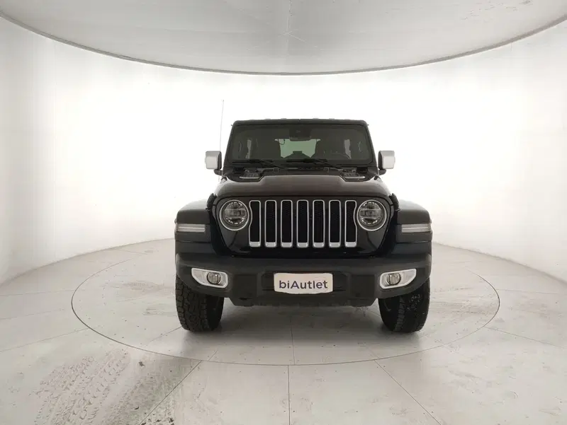 Jeep Wrangler Unlimited usata  (2)