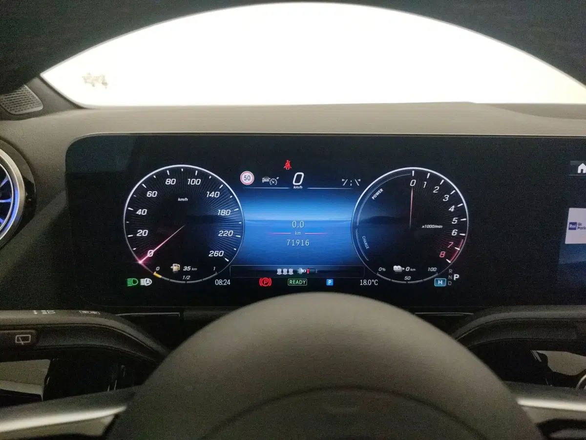 Mercedes-Benz GLA SUV usata a Alessandria (15)