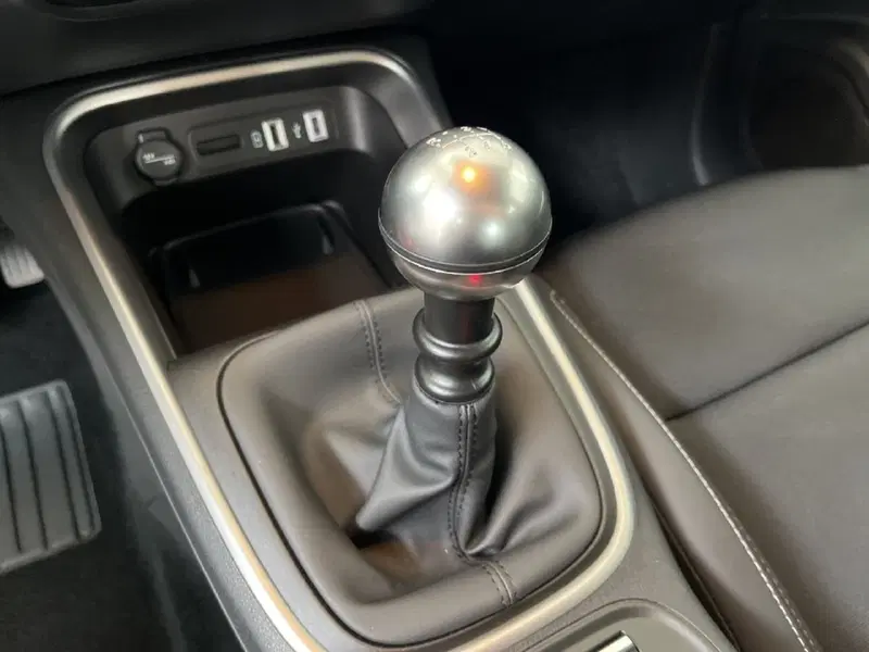 Jeep Avenger usata a Torino (13)