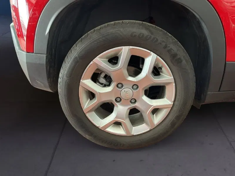 Jeep Avenger usata a Torino (7)