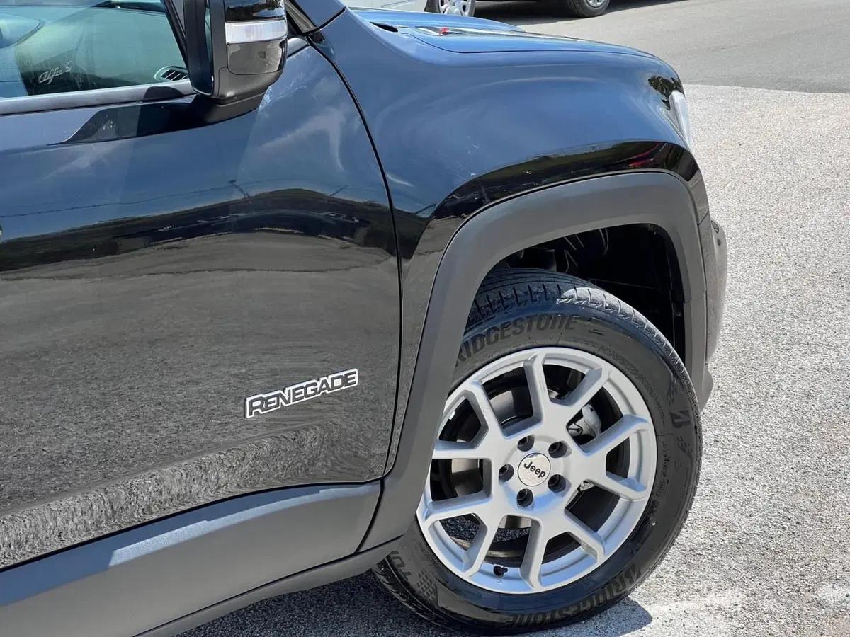 Jeep Renegade usata a Matera (13)