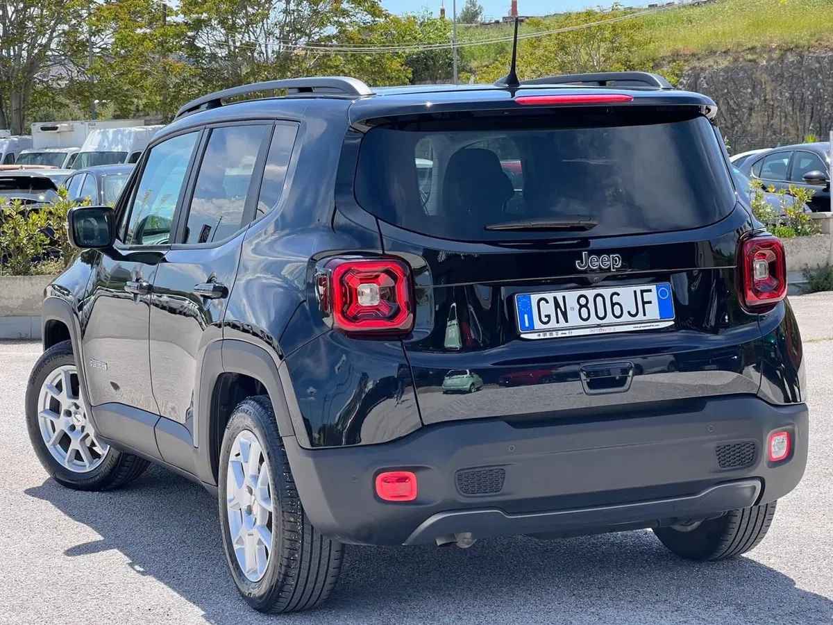 Jeep Renegade usata a Matera (15)