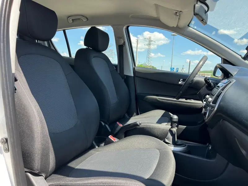 Hyundai i20 usata a Matera (17)