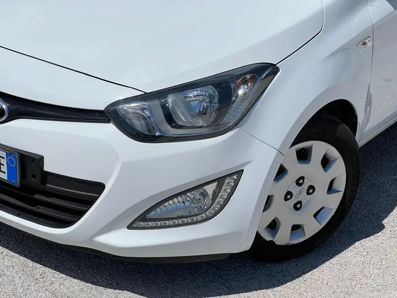 Hyundai i20 usata a Matera (2)