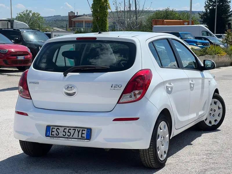 Hyundai i20 usata a Matera (7)